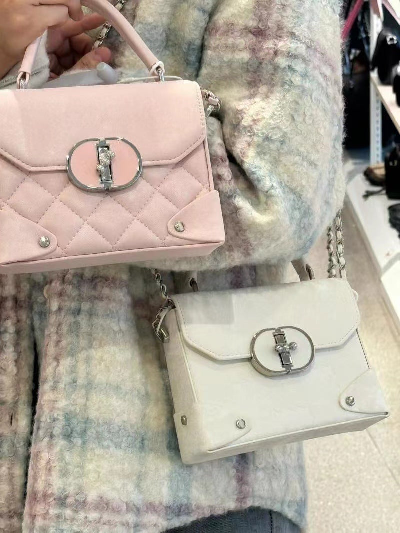 Senior Niche Chain Square Bag